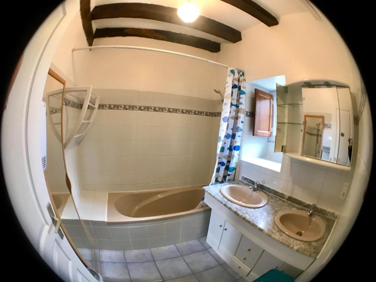 Maison De Charme Piscine Couverte Chauffee Mayrinhac-Lentour 外观 照片